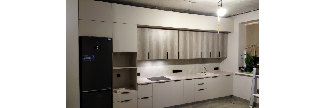 Кухня в три яруса