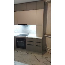 Угловая кухня с 3D фрезеровкой в три этажа Угловая кухня с 3D фрезеровкой в три этажа