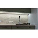 Прямая кухня с подсветкой