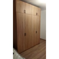 Шкаф с антресолью в студию Шкаф с антресолью в студию