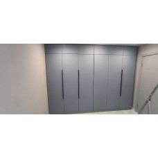 Шкаф в нише