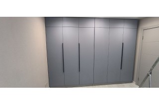 Шкаф в нише